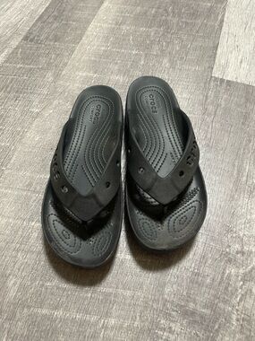 CROCS Black Foam Toe-Post Sandals